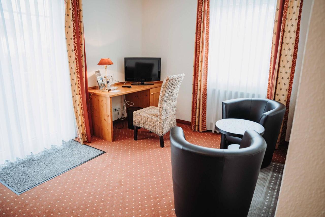 Hotel Am Wallgraben Brilon Eksteriør bilde